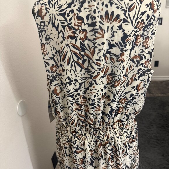 Sleeveless Maxi chiffon tiered dress - Picture 4 of 5